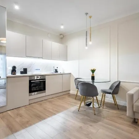 Διαμέρισμα Urban Chic - Mennica Luxury For 10 Guests In