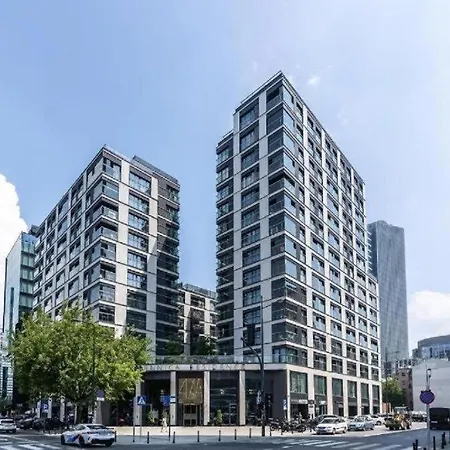 Urban Chic - Mennica Luxury For 10 Guests In Apartmán *